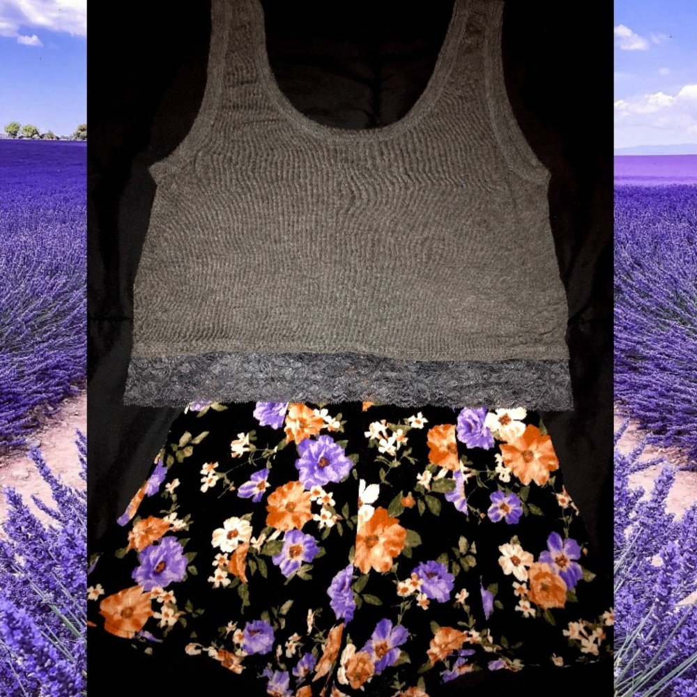 🔮 Forever 21 Floral High Waisted Shorts